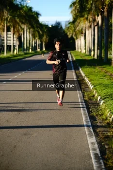 Runner Photo 1718337