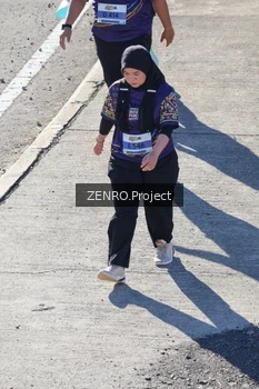 Runner Photo 1718344
