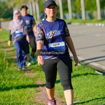 Runner Photo 1718355