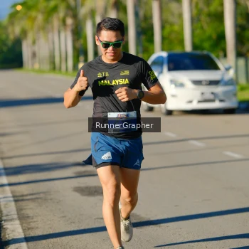 Runner Photo 1718368