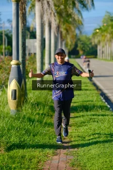 Runner Photo 1718394