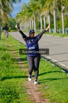 Runner Photo 1718405