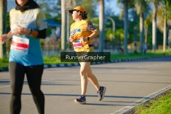 Runner Photo 1718414