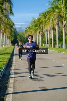 Runner Photo 1718525