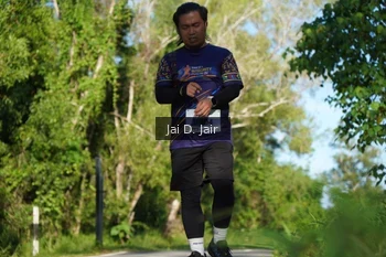 Runner Photo 1718682