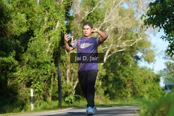 Runner Photo 1718697