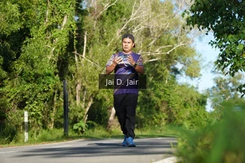 Runner Photo 1718704