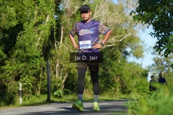 Runner Photo 1719149