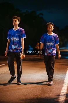 Runner Photo 1719610