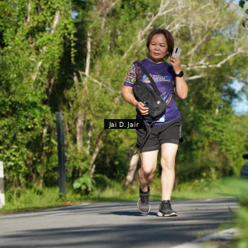 Runner Photo 1720022