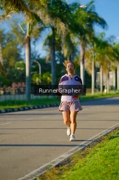 Runner Photo 1721371