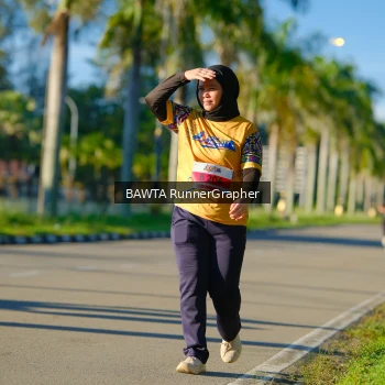 Runner Photo 1721384