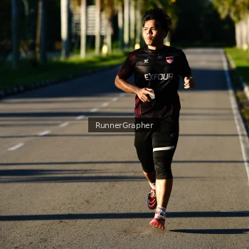Runner Photo 1721407