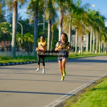 Runner Photo 1721511