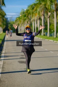 Runner Photo 1721533