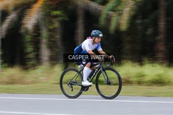 Runner Photo 1721855
