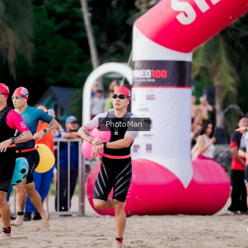 Runner Photo 1722590