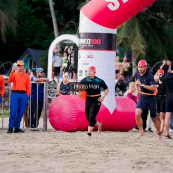 Runner Photo 1722599