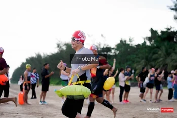 Runner Photo 1722643