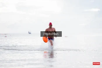 Runner Photo 1722699
