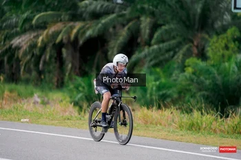 Runner Photo 1723066