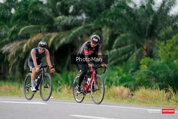 Runner Photo 1723086