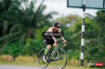 Runner Photo 1723115