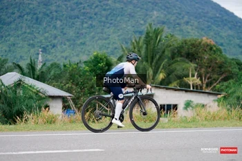 Runner Photo 1723125