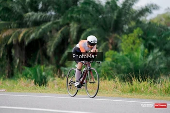 Runner Photo 1723135