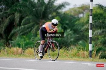 Runner Photo 1723136