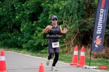 Runner Photo 1723143