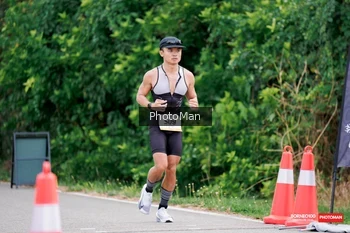 Runner Photo 1723149