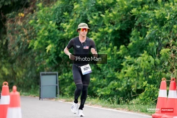 Runner Photo 1723187