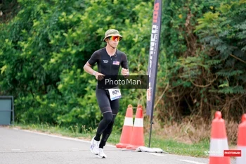 Runner Photo 1723190