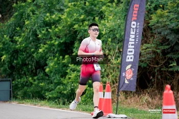 Runner Photo 1723210