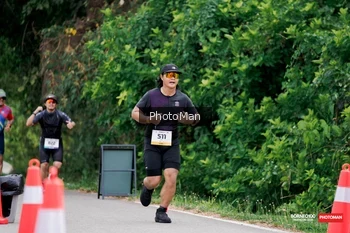 Runner Photo 1723229
