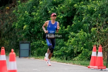 Runner Photo 1723346