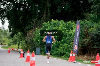 Runner Photo 1723353