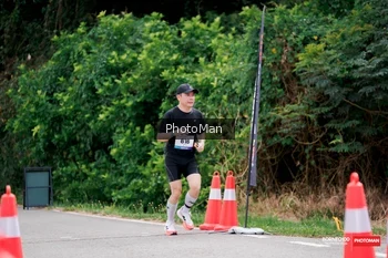 Runner Photo 1723356