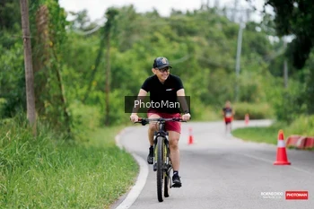 Runner Photo 1723414