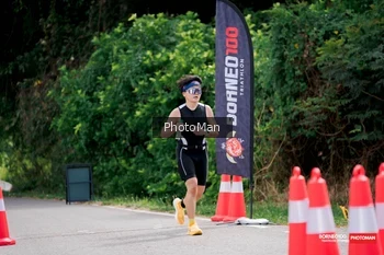 Runner Photo 1723595