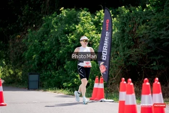 Runner Photo 1723640