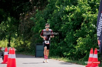 Runner Photo 1723645