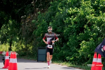 Runner Photo 1723646