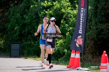 Runner Photo 1723696