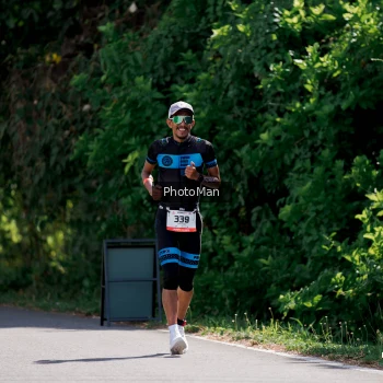 Runner Photo 1723715