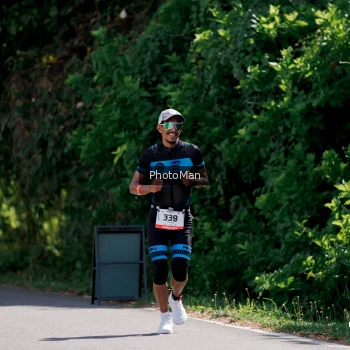Runner Photo 1723716