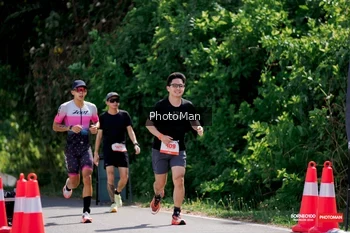 Runner Photo 1723740