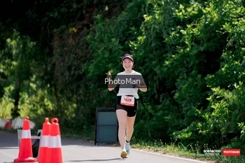 Runner Photo 1723771