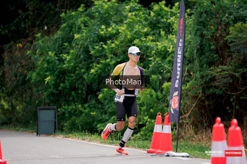 Runner Photo 1723830